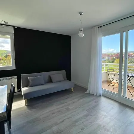 Melgarden - Masstige Ii Apartment Ajo